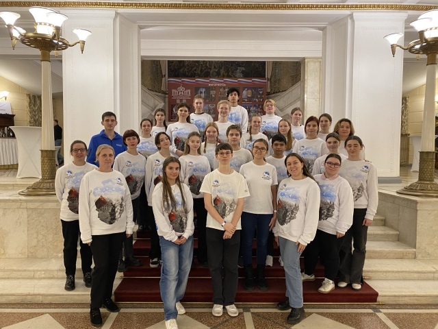 Волонтёрское сопровождение концерта, посвящённого Дню Героев Отечества