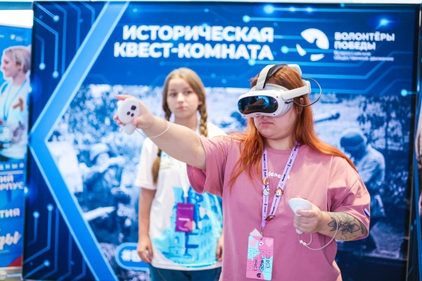 Передвижная историческая квест-комната виртуальной реальности «Дорога к Победе» в Астраханской области!