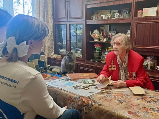 Волонтёры Победы навестили жительницу блокадного Ленинграда