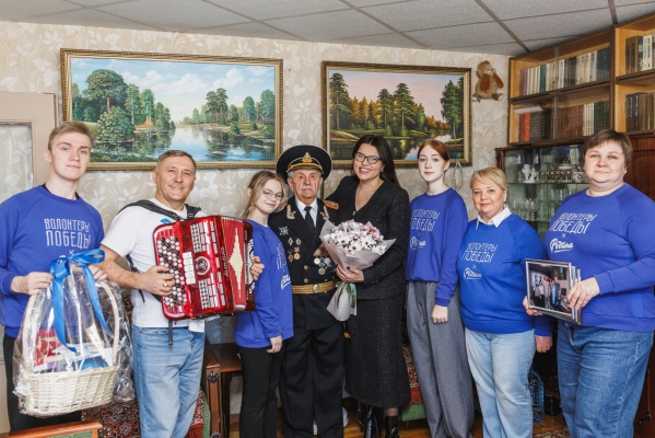 Спасибо, Герои: Волонтёры Победы провели мероприятия в День защитника Отечества