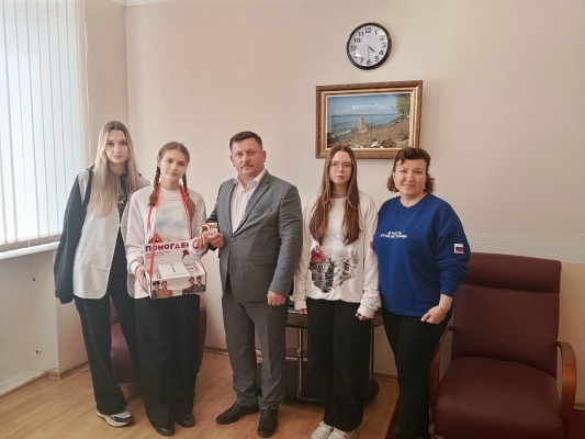 В Заволжском районе стартовала Всероссийская акция «Красная гвоздика»