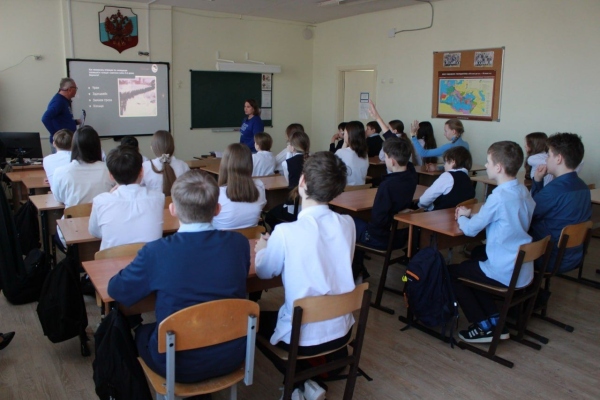 Волонтёры Победы проводят в Нижегородской области памятные мероприятия в честь 83-й годовщины победы в Сталинградской битве