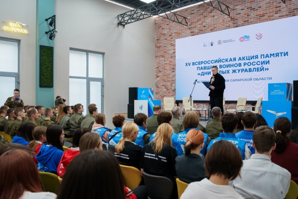 Волонтёры Победы приняли участие во Всероссийской акции «Дни Белых Журавлей»