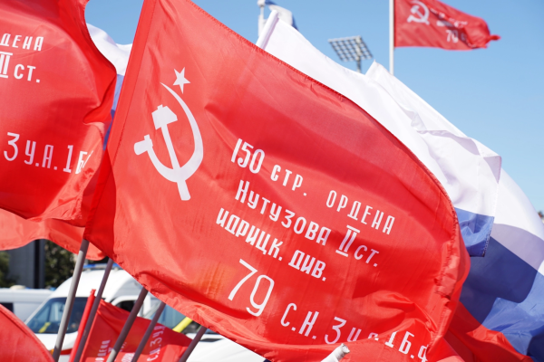 Волонтёры Победы провели памятные акции к годовщине окончания Ленинградской битвы