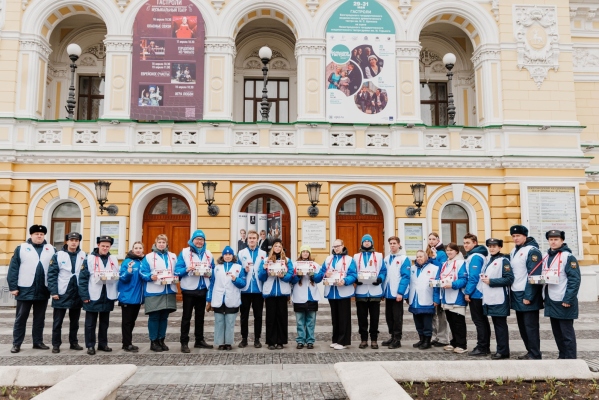 Волонтёры Победы приглашают нижегородцев присоединиться к Всероссийской акции «Красная гвоздика»