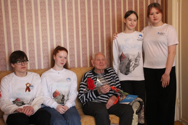 С днём рождения, Герой!