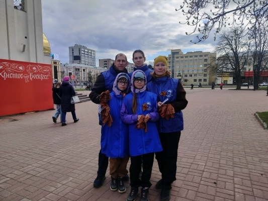 Георгиевская лента на улицах областного центра