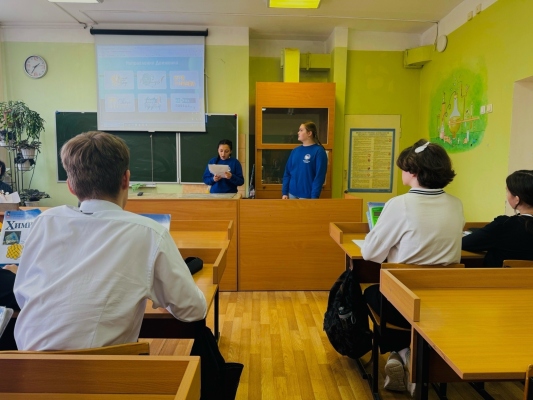 Школьникам рассказали о возможности стать Волонтёрами Победы